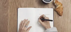 Preparing and making a list when Iispecting your new home before moving in