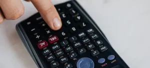 A calculator is useful to check out the financial stability which is one of the signs that you are ready to move into a new home in HK. 
